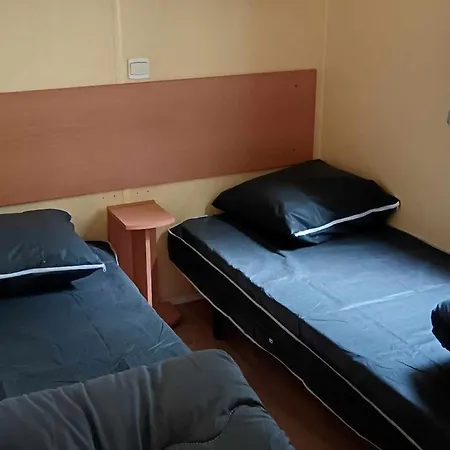 Mobil Avec Terrasse - 6 Pers. - Api-1-52-2038