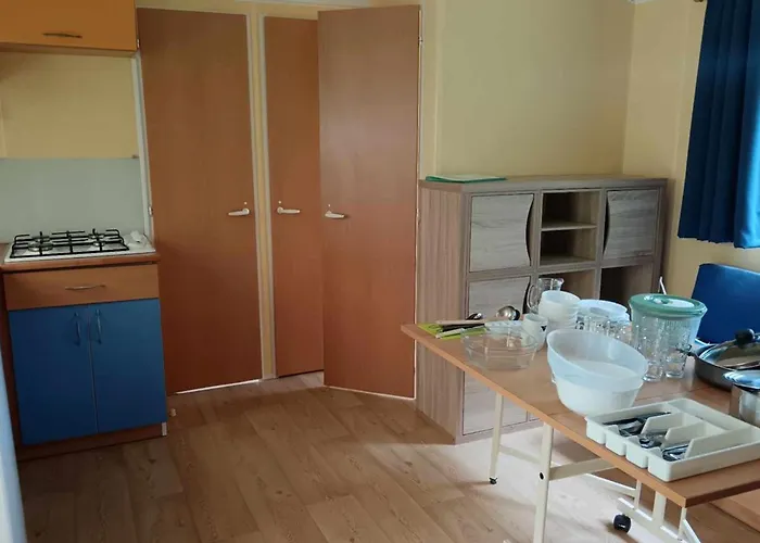 Mobil Avec Terrasse - 6 Pers. - Api-1-52-2038 Кемпинг *