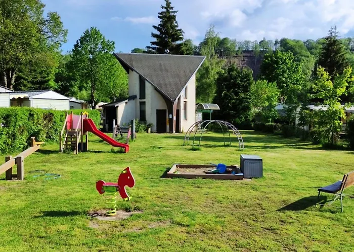 Mobil Avec Terrasse - 6 Pers. - Api-1-52-2038 * Ла-Тур-д'Овернь